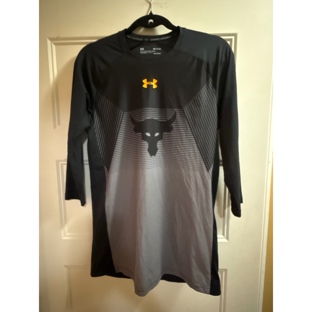 Under Armour‎ Project Rock Mens Small Black Grey HeatGear Chase Greatness Shirt